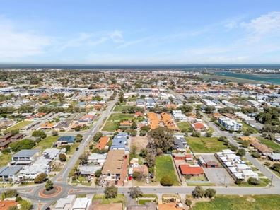 30 Gibson Street, Mandurah WA 6210