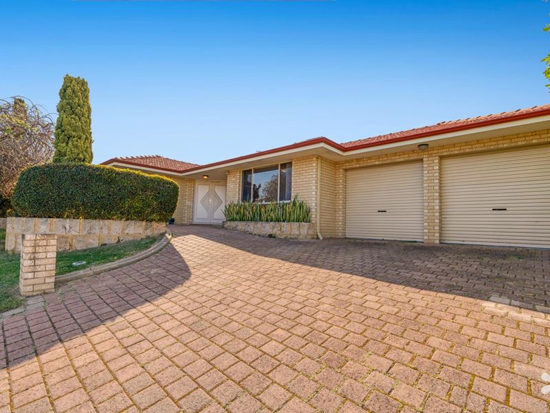 3 Kotisina Gardens, Lake Coogee WA 6166