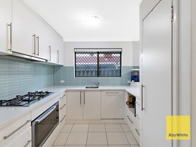 49 Connemara Drive, Thornlie WA 6108