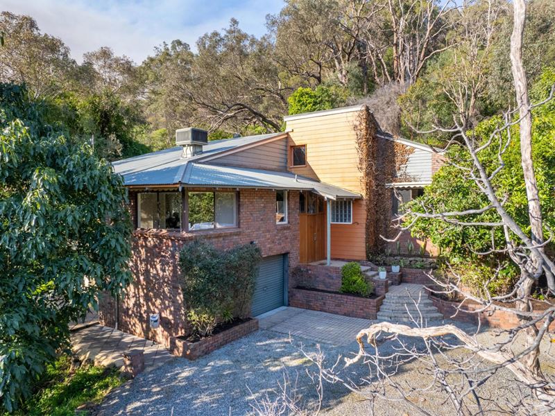 131 Soldiers Road, Roleystone WA 6111