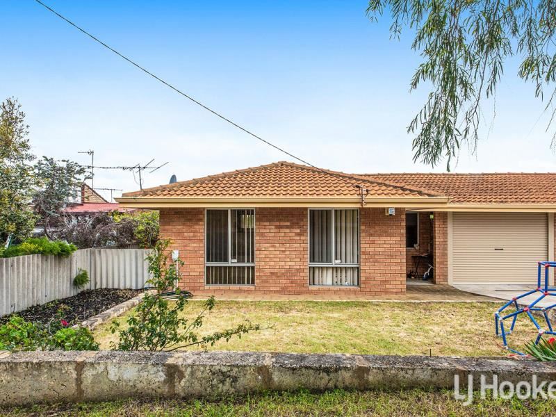 12A Jamy Place, Hamilton Hill WA 6163