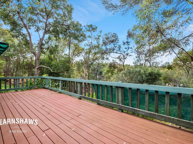 1935 Seaborne Street, Parkerville