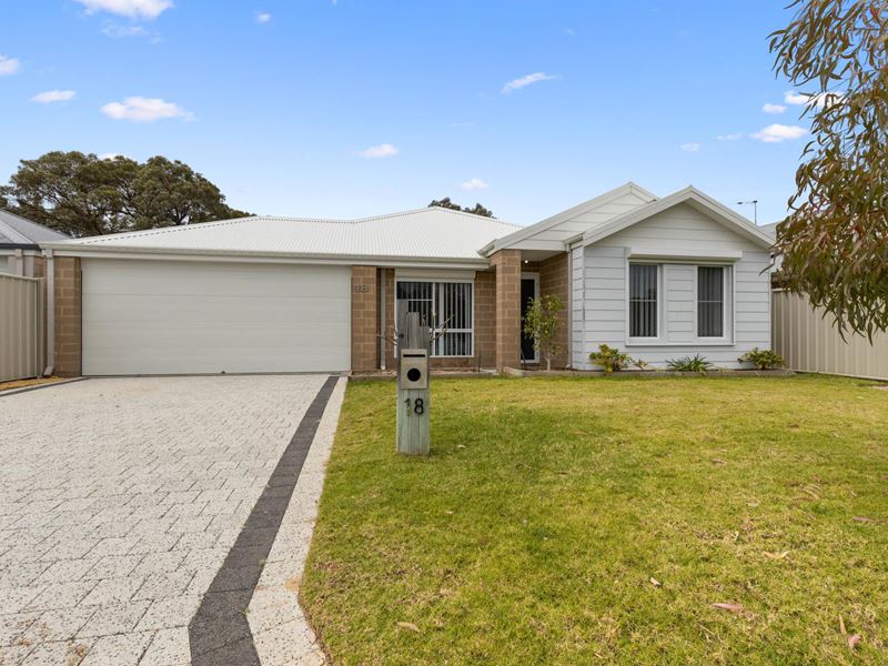 18 Perrinvale Loop, Golden Bay WA 6174