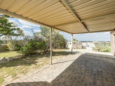 7 Coma Place, Beldon WA 6027