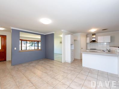 2 Hawk Place, Craigie WA 6025