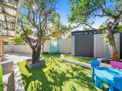 5 Solly Court, Bull Creek WA 6149