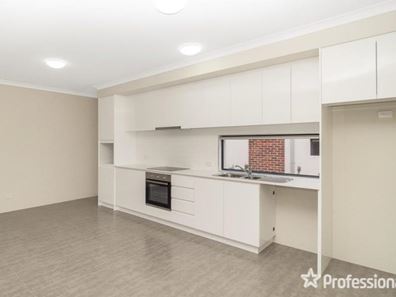 2/8 William Street, Midland WA 6056