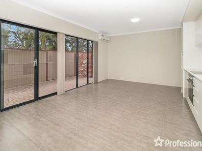 2/8 William Street, Midland WA 6056