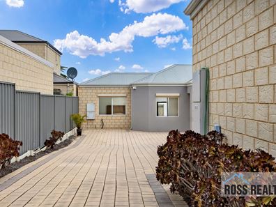 139C Hillsborough Drive, Nollamara WA 6061