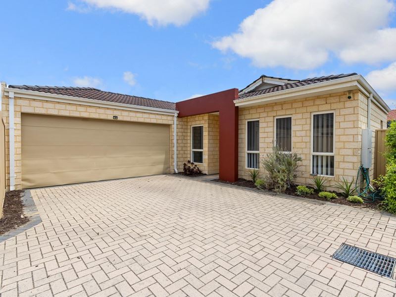 2/20 Crawford Street, Cannington WA 6107