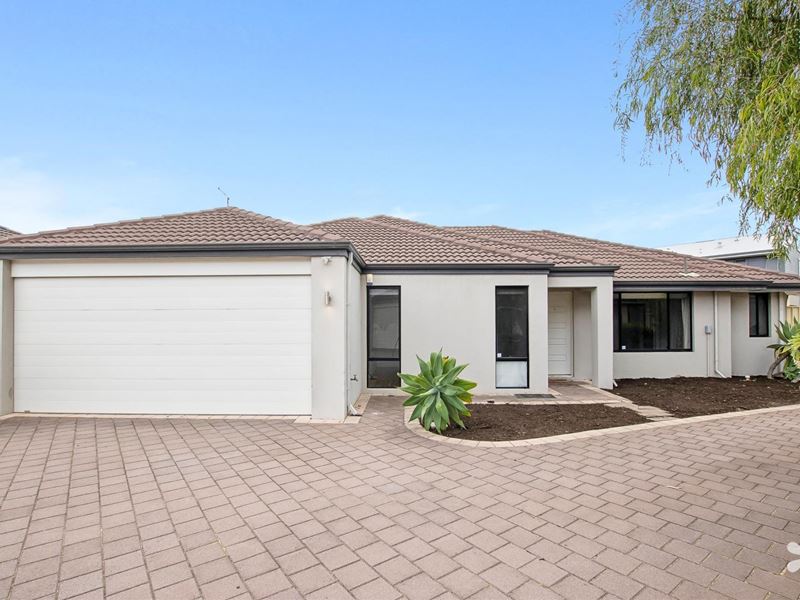 4/12 Gotha Way, Forrestfield