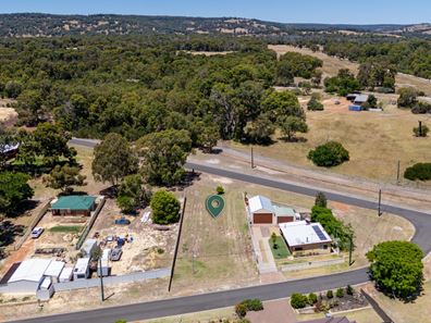 4 McDowell Street, Yarloop WA 6218