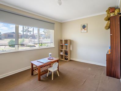 6 Crawford Street, Mandurah WA 6210