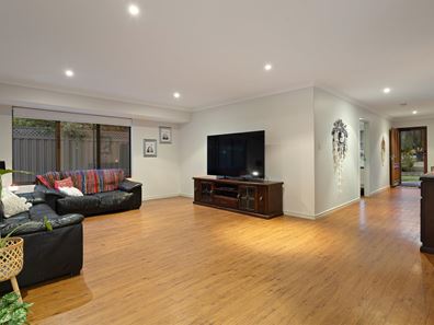 16 Fendam Street, Waikiki WA 6169