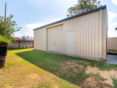 3 Toora Place, Cooloongup WA 6168