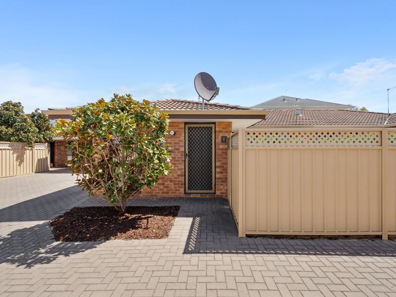 2/93 Thelma Street, Como