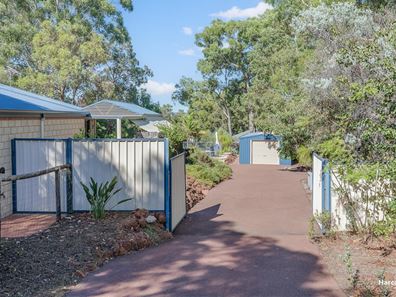 4 Gilmour Road, Roleystone WA 6111
