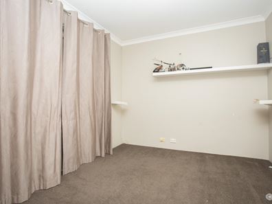 10 Tuart Ridge, Parmelia WA 6167