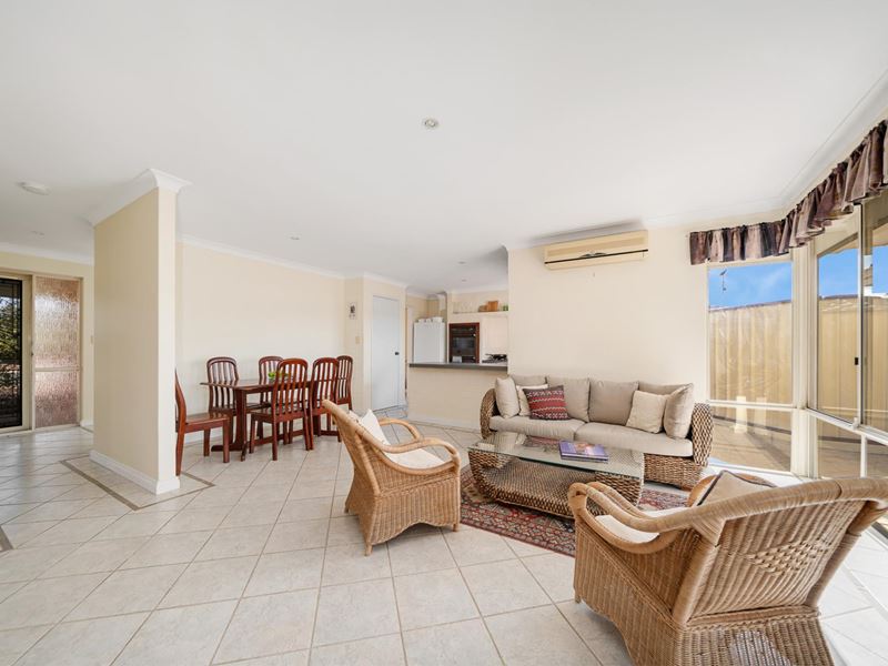 1 RAMSAY GROVE, Woodvale WA 6026