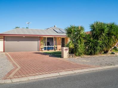 81 Mockeridge Circuit, Middle Swan WA 6056