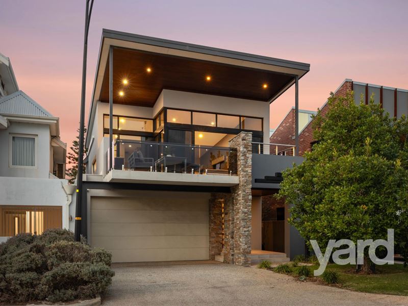 4 Enderby Close, North Coogee