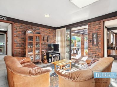 3 Firth Court, Duncraig WA 6023