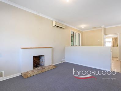 5 Wagoora Way, Koongamia WA 6056