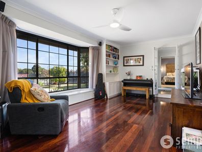 6 Bathurst Court, Willetton WA 6155
