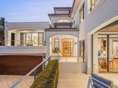 109 Melville Beach Road, Applecross WA 6153