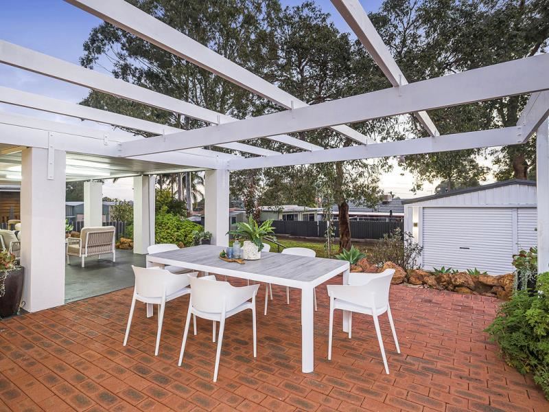 21 Armour Way, Lesmurdie WA 6076