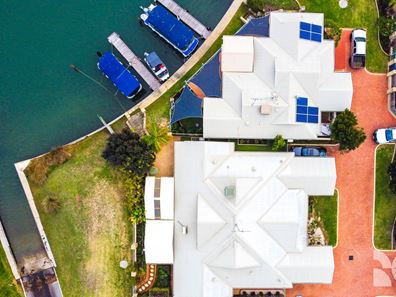 6/1 Waterside Drive, Mandurah WA 6210