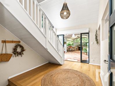 8 Campion Crescent, Attadale WA 6156