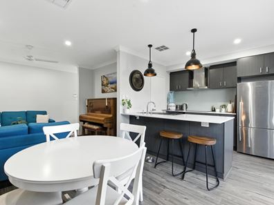 6 Sorbus Lane, Forrestfield WA 6058