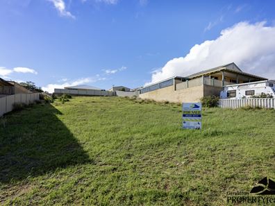 9 Pelican Rise, Wandina WA 6530