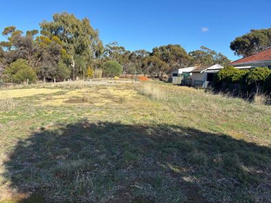 81 Forrest St, Beverley WA 6304