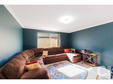 12 Dewsbury Drive, Bertram WA 6167