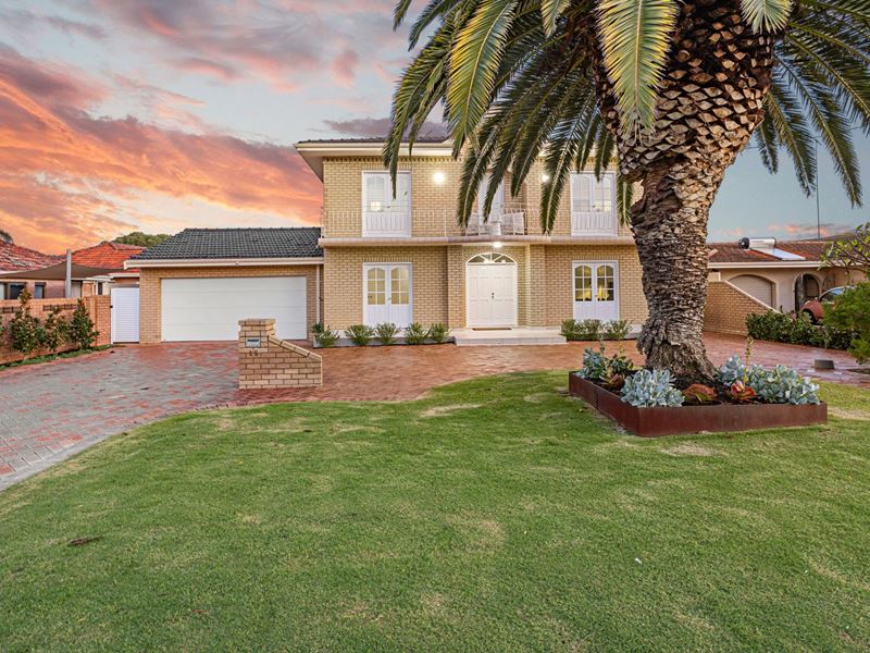 15 Bardolph Road, Spearwood WA 6163