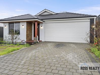 33 Betterton Road, Caversham WA 6055