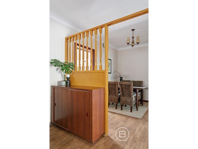 33 Dakin Street, Daglish WA 6008