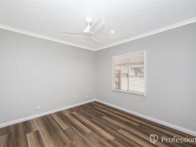 2/15 Falls Road, Serpentine WA 6125
