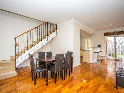 3/107 Ferdinand Lane, Nedlands WA 6009