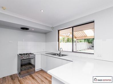 5 Dillon Glde, Joondalup WA 6027