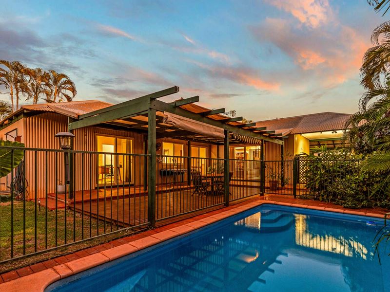 11A Hawkes Place, Cable Beach
