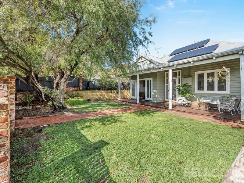 2 Travancore Avenue, Maylands