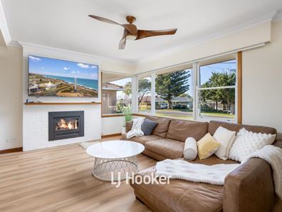 42 Hakea Crescent, South Bunbury WA 6230