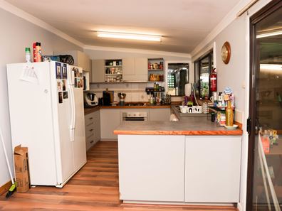 33 French Avenue, Merredin WA 6415