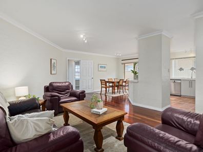 18 Truslove Way, Duncraig WA 6023