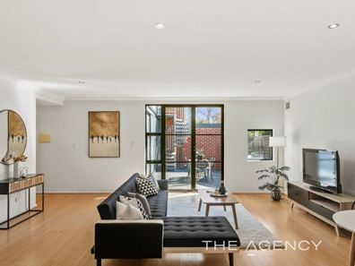 4/290 Harborne Street, Glendalough WA 6016