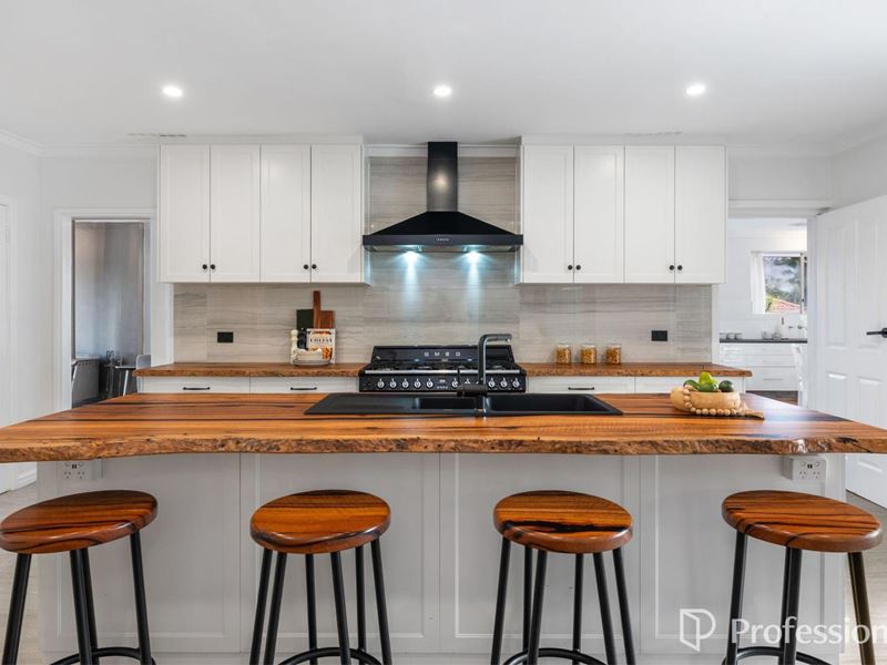 48 Grove Road, Walliston WA 6076