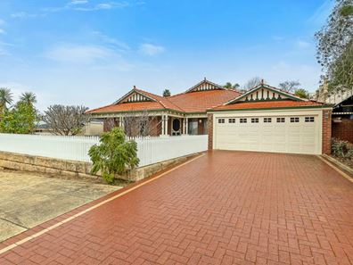 9 Duart Pass, Kinross WA 6028